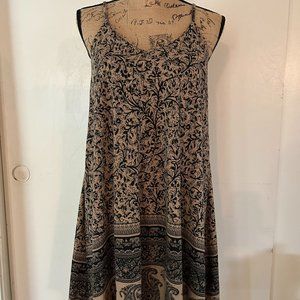 Angie Midi Dress Size M